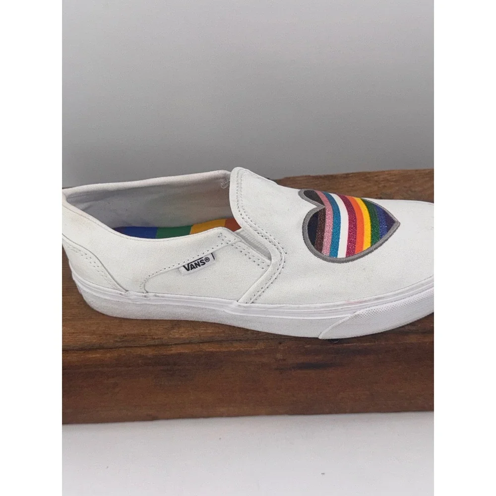Vans Asher Slip-On Sneakers Womens 7 Pride White Glitter Rainbow Heart 721356